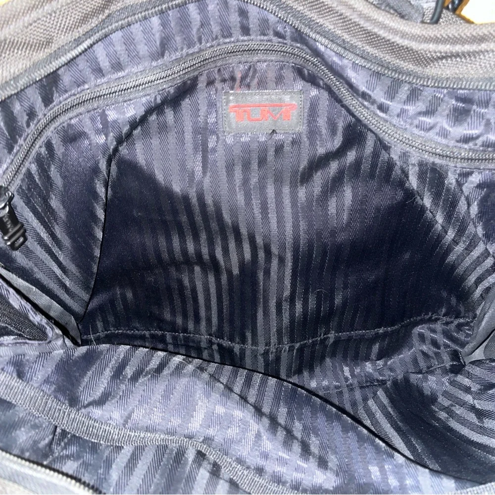 TUMI Slim Laptop Briefcase Bag Black Nylon Shoulder